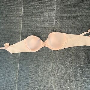 Victoria’s Secret - Lightly lined strapless bra